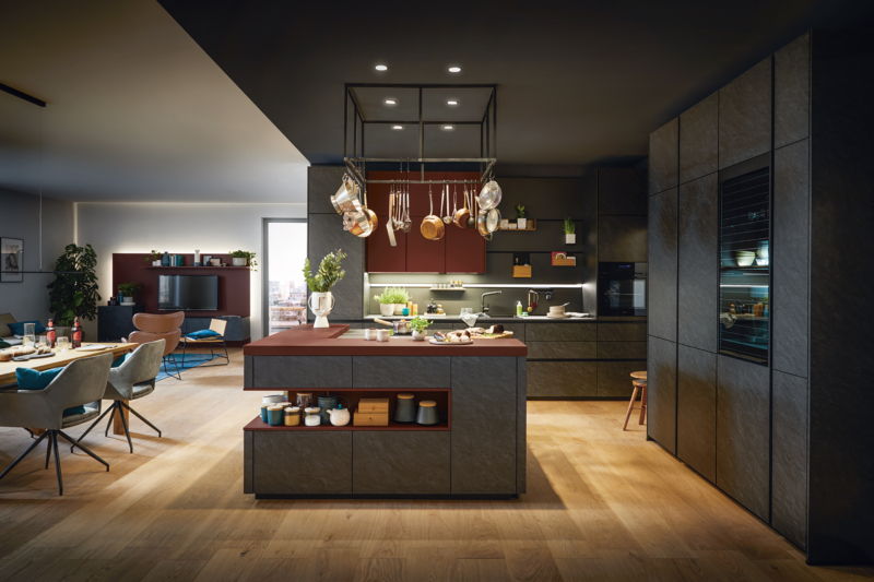 ELB-K042_SIE-L292M_HA_2024-800×533