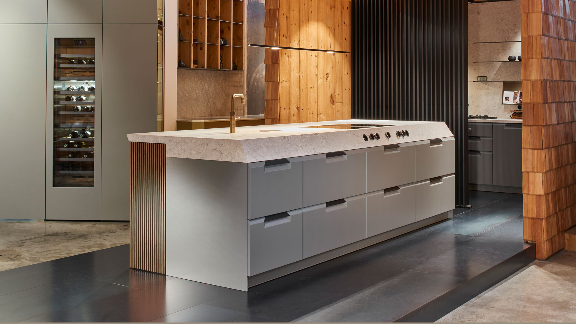 Rosenheim-Kuechen-Werkhaus_Ausstellung_1920x1080-20232655